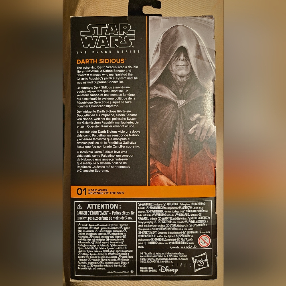 Star Wars Darth Sidious Figure, Black Series - Picture 4 of 4